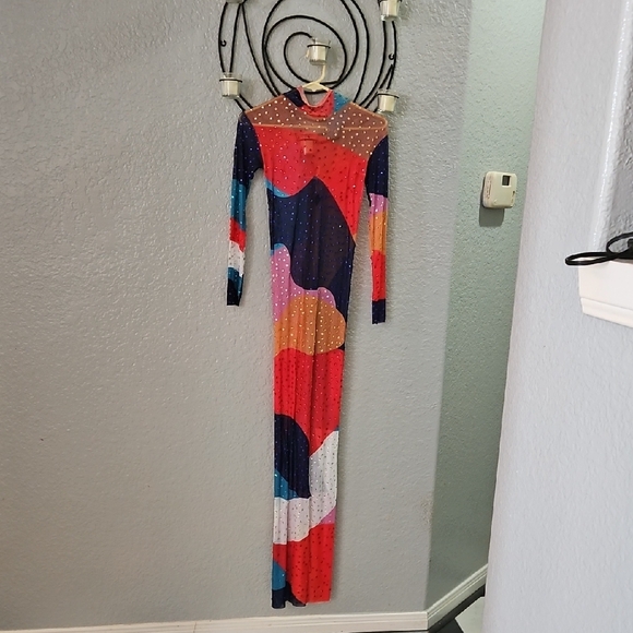 Vibrant Multicolor Long Sleeve Dress - Picture 4 of 8